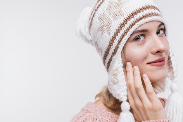 Zasady skutecznej pielęgnacji skóry w zimie – co warto wiedzieć?